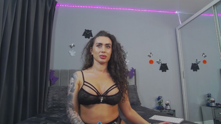 AmiRides's Streamate show and profile