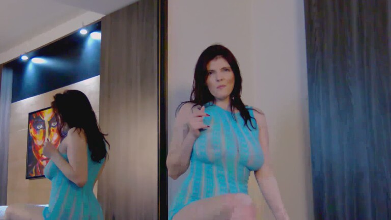 DesireeMilf's Streamate show and profile