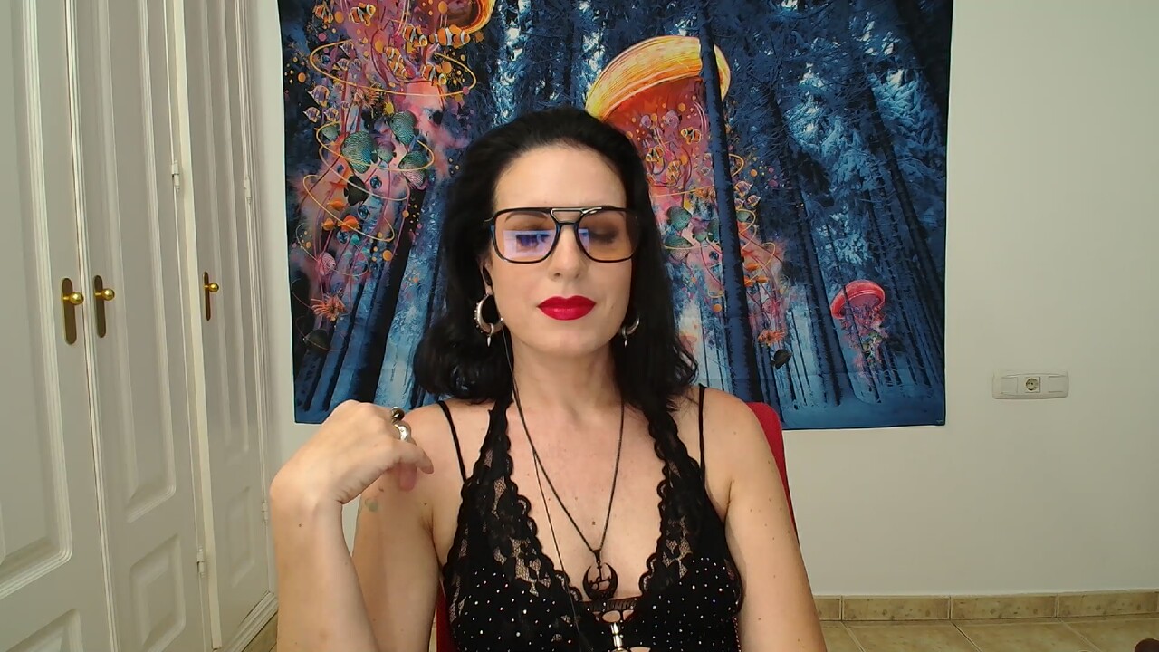 MistressBlackMoonLilith