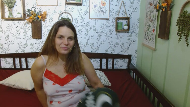 GeminiLoveXO's Streamate show and profile