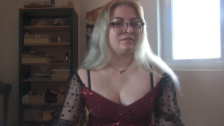 MistressMarlena's Streamate show and profile