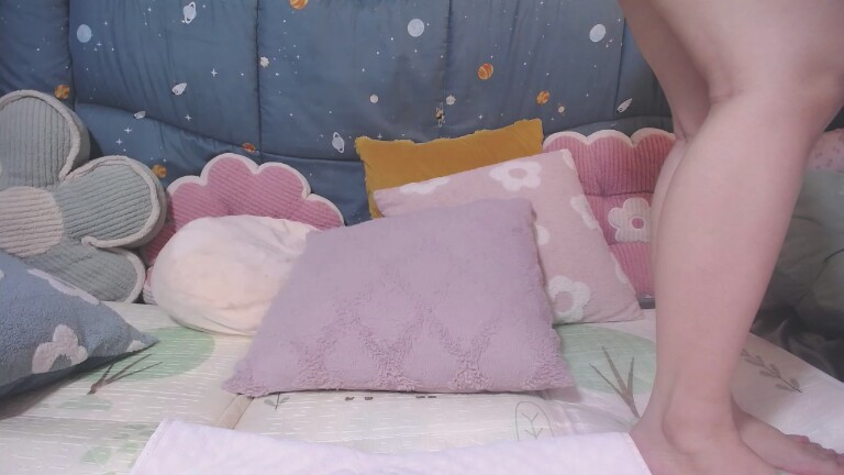 ninini92's Streamate show and profile