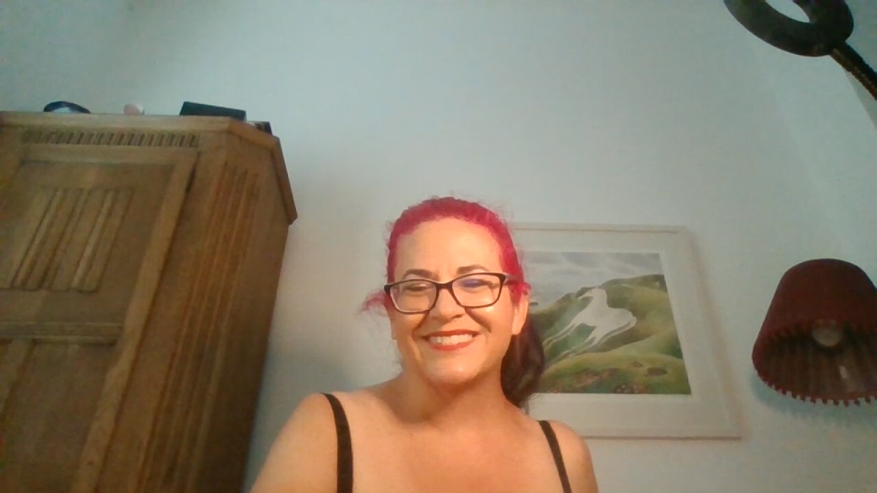 KinkyCorina