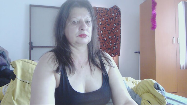 ExtasyMature's Streamate show and profile