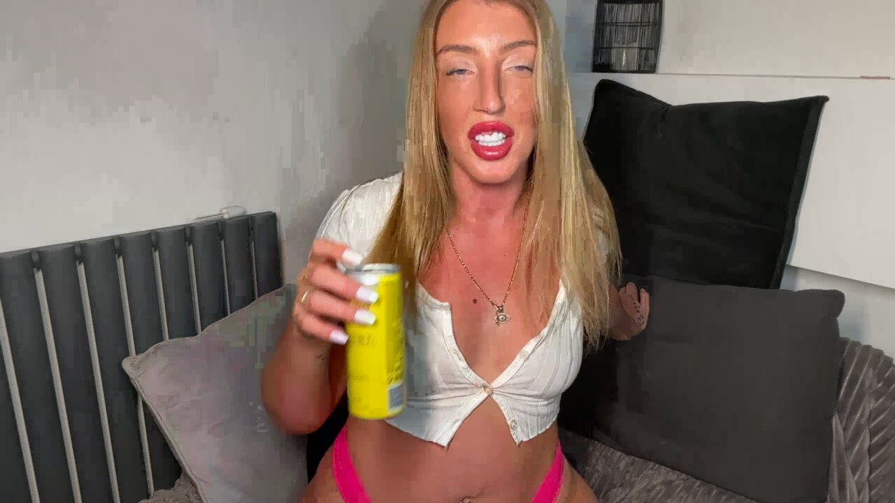 Elleiaxxo